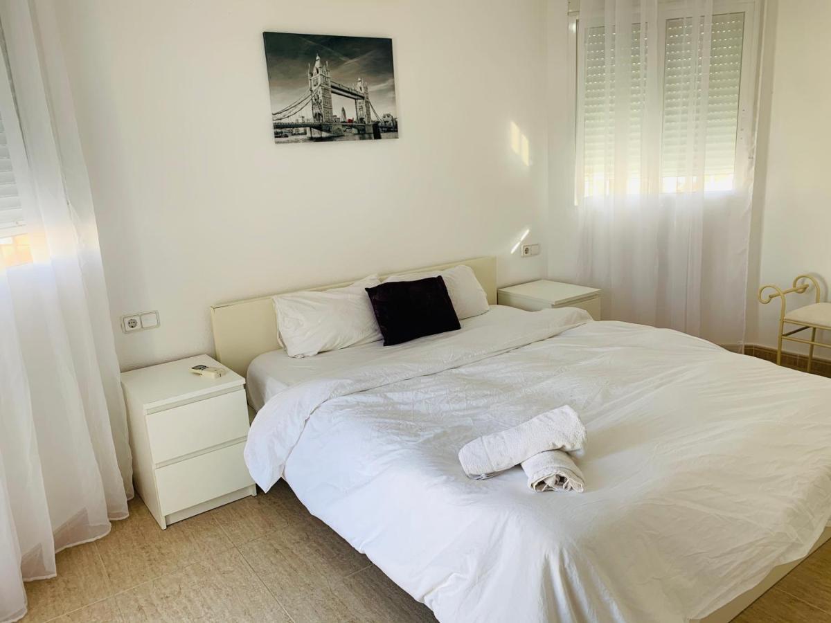 Yanina Luxe Gran Alacant Puerto Marino